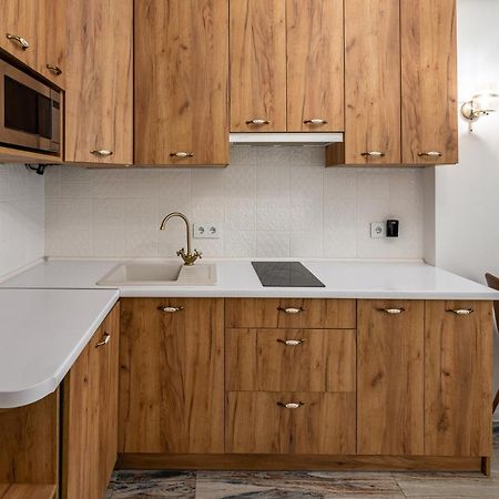 Apartmán Romari Вічева 1 Lvov Exteriér fotografie
