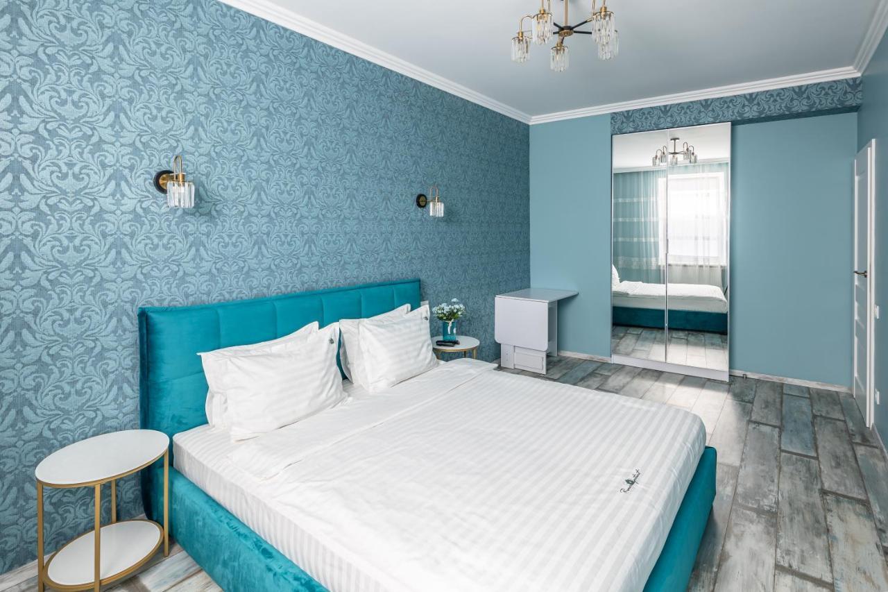 Apartmán Romari Вічева 1 Lvov Exteriér fotografie