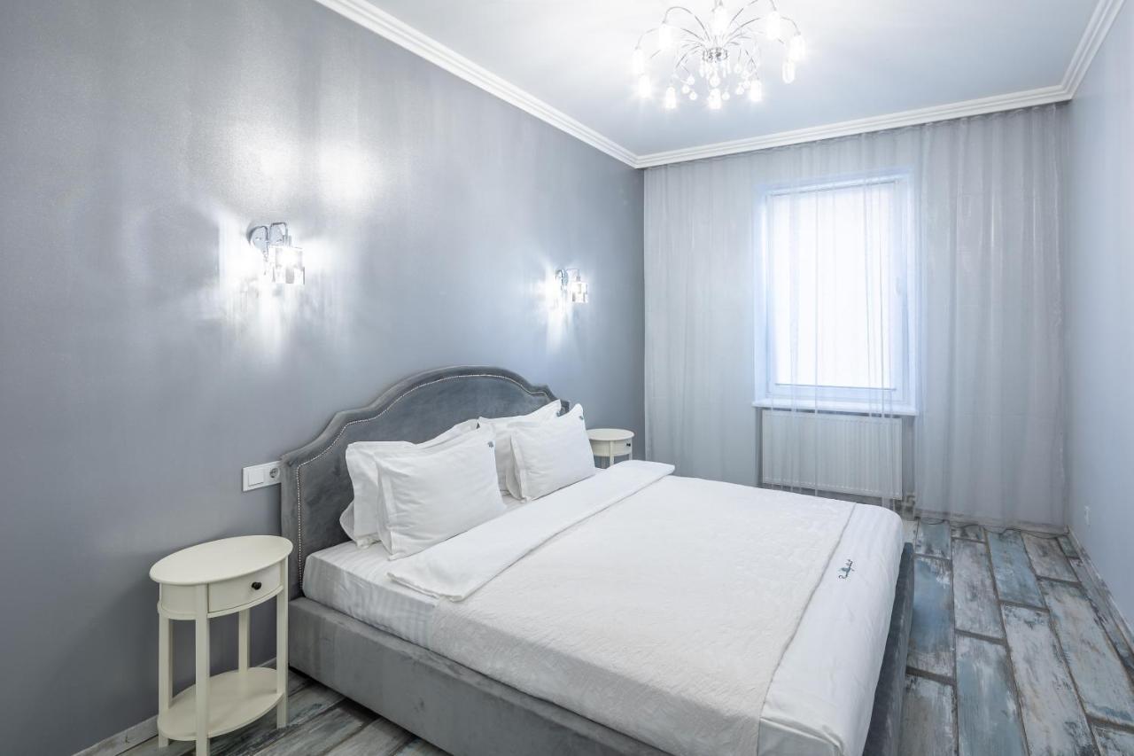 Apartmán Romari Вічева 1 Lvov Exteriér fotografie