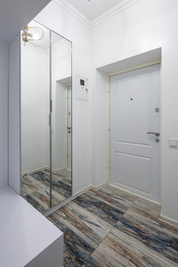 Apartmán Romari Вічева 1 Lvov Exteriér fotografie